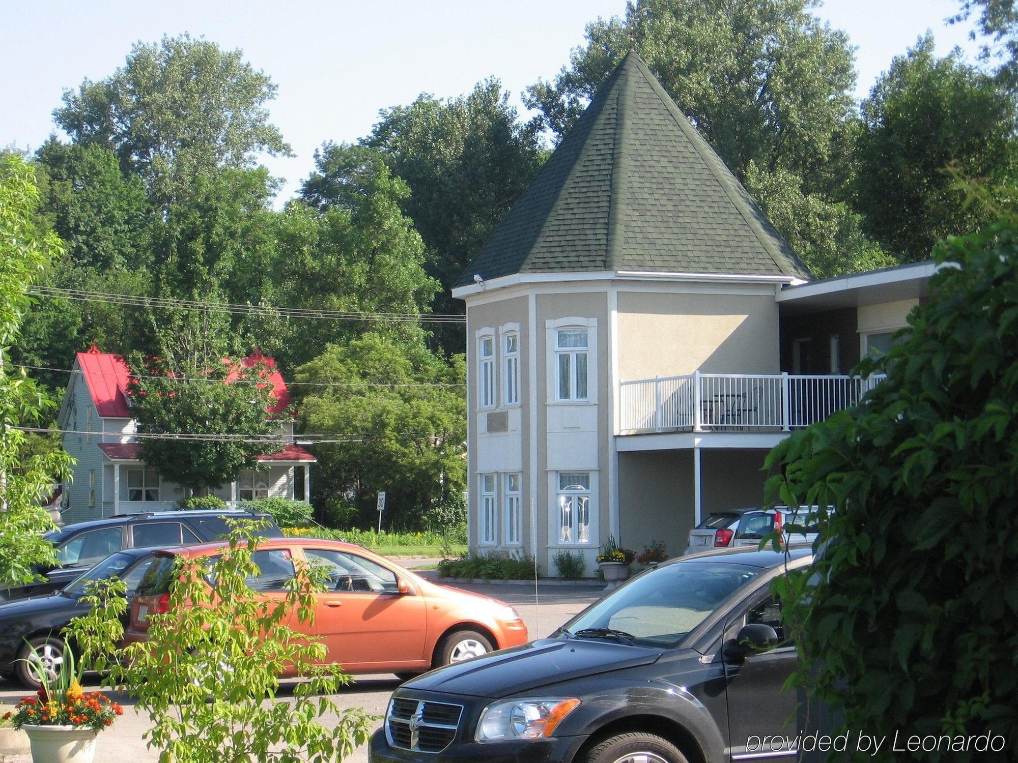 Hotel Le Littoral Quebec City Exterior photo
